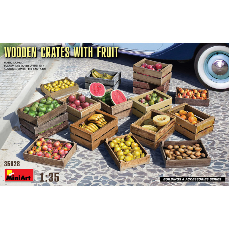 WOODEN CRATES WITH FRUIT