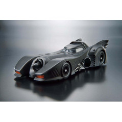 Batman 1989 batmobile 1/35 model kit
