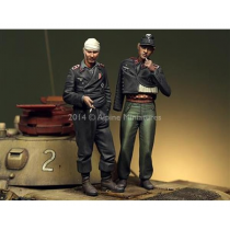 German Panzer Crew Set 2 figures 1/35